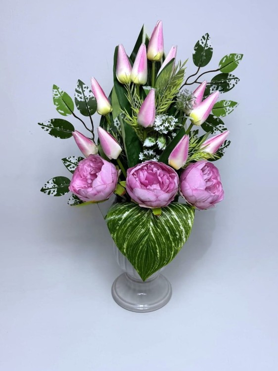 rozowy-bukiet-nagrobny-sztuczne-piwonie-tulipany-do-wazonu.jpg