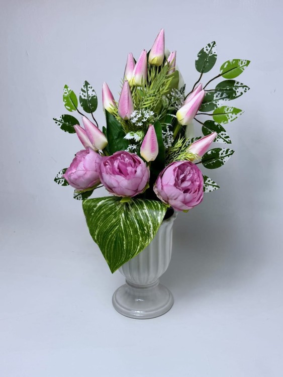 rozowy-bukiet-nagrobny-sztuczne-piwonie-tulipany-do-wazonu.jpg
