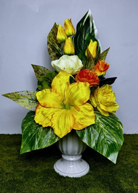 sloneczna-magnolia-zolty-zestaw-na-cmentarz-wiazanka-i-bukiet-do-wazonu-na-grob.jpg